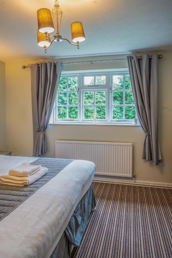 White Lion Hotel Crewe Buitenkant foto