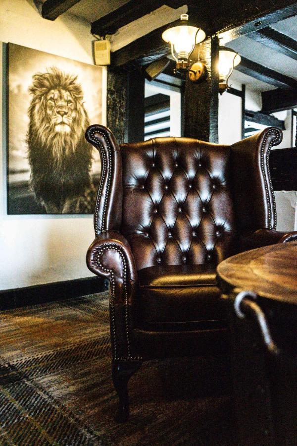 White Lion Hotel Crewe Buitenkant foto