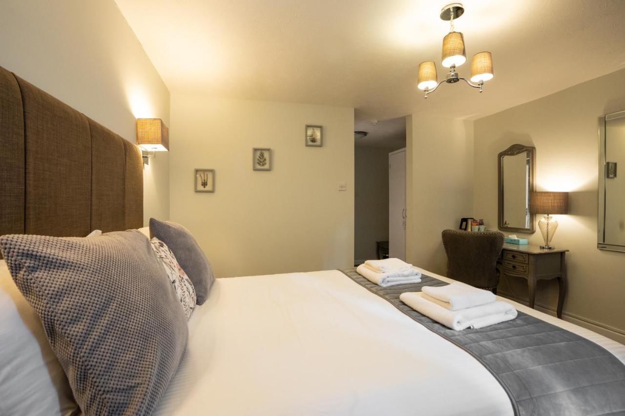 White Lion Hotel Crewe Buitenkant foto
