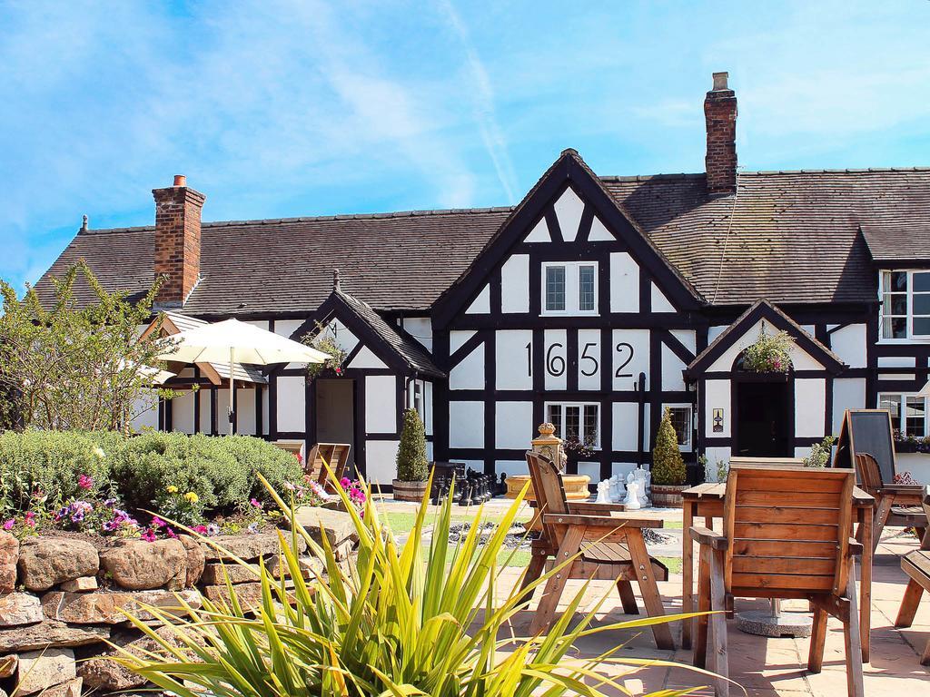 White Lion Hotel Crewe Buitenkant foto